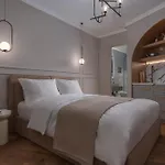 Mountain Pine Luxury Florina