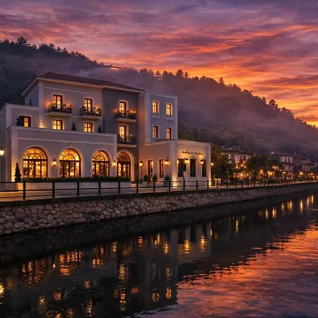 Mountain Pine Luxury Apartmanhotel