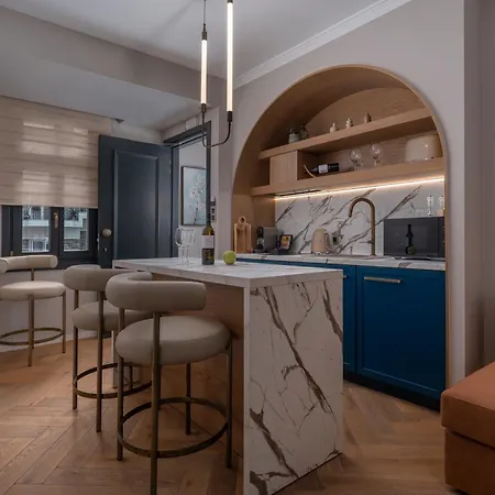 Mountain Pine Luxury