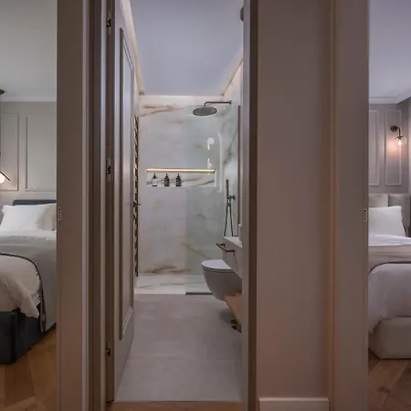 Mountain Pine Luxury 3* Lerin