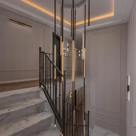 Mountain Pine Luxury Apartmanhotel 3*