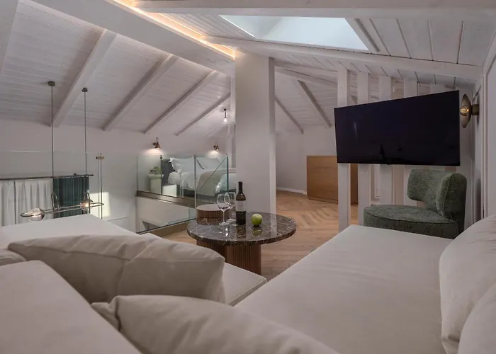 Apart-hotel Mountain Pine Luxury 3*