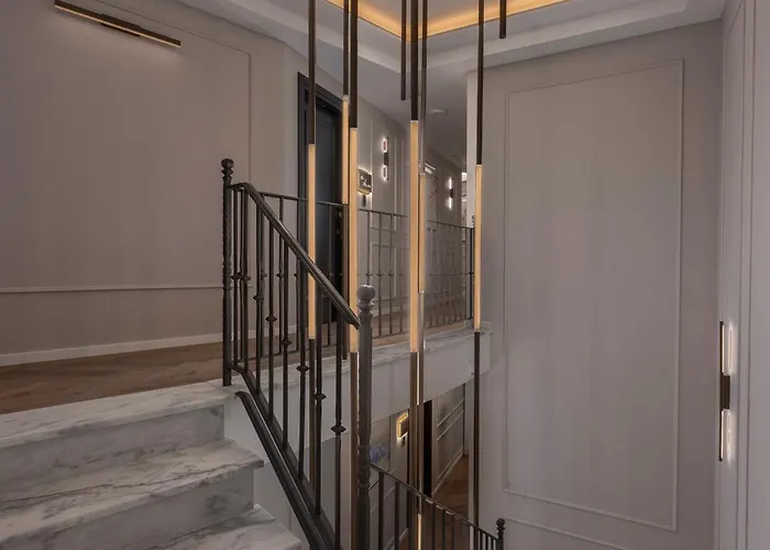 Mountain Pine Luxury Apart-hotel 3*