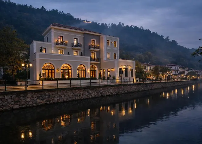 Mountain Pine Luxury Apart-hotel